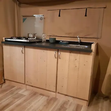 Tente Familiale au Camping Hautoreille Bannes  Extérieur photo